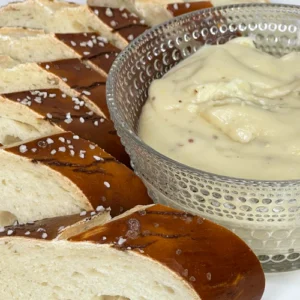 pretzel slices with beer & cheese dip