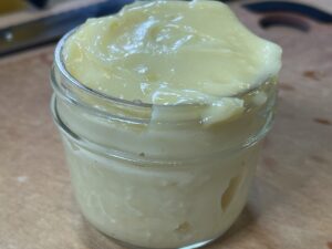 homemade mayonnaise in jar