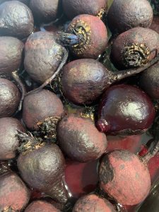 roasted beet salad prep
