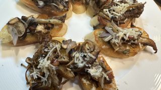 Mushroom Crostini