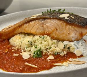 pan-seared salmon with spicy tomato sauce