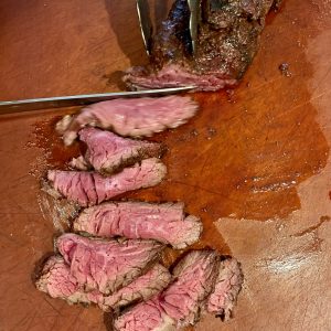 slicing steak, how to grill steak