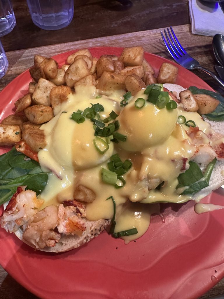 lobster bennies, bagel cafe